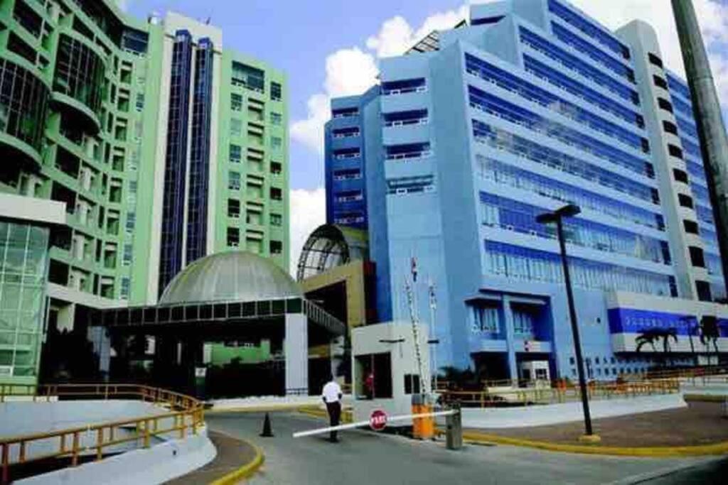 Apartamento Detras Del Homs En Santiago De Los Caballeros Piso 1公寓 外观 照片